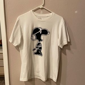 Uniqlo x kaws tee